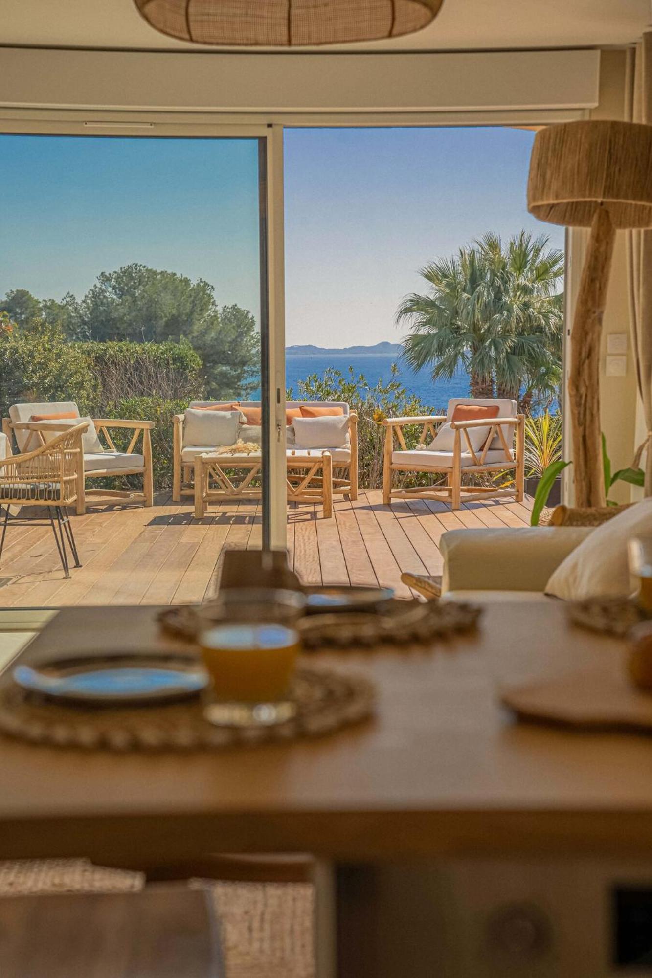 Logement Vue Mer Splendide - Situe A 50 Metres Du Bord De Mer Et 2 Minutes Des Plages - Bandolina Eksteriør bilde